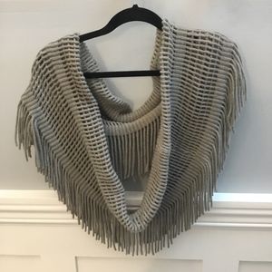 Fringe scarf